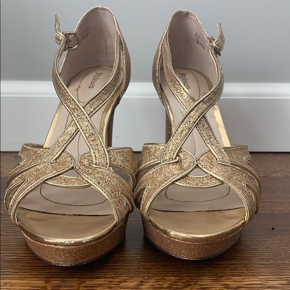 Gold sparkly heels - Picture 4 of 8